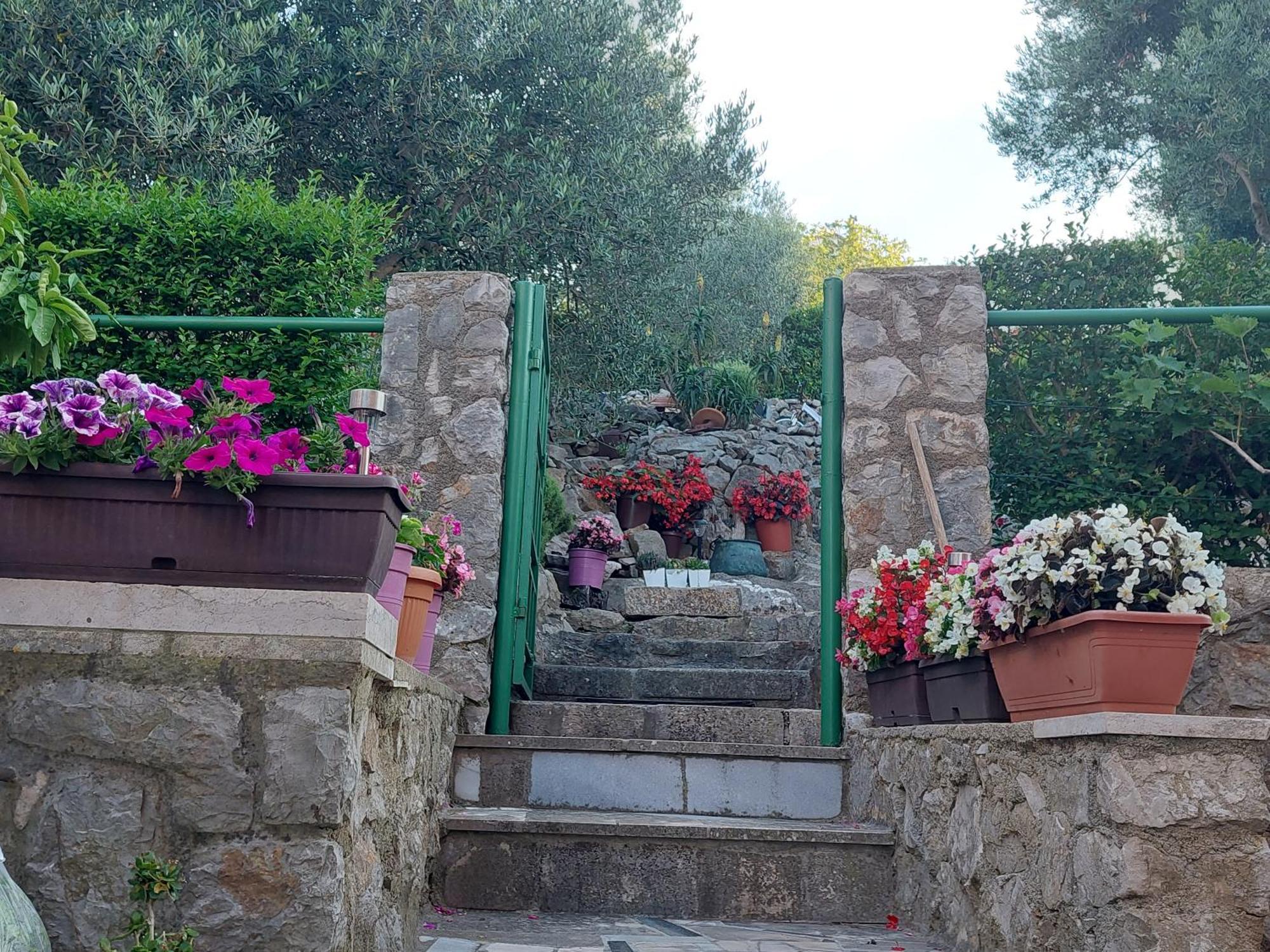 Apartments Suncica Mali Losinj Luaran gambar